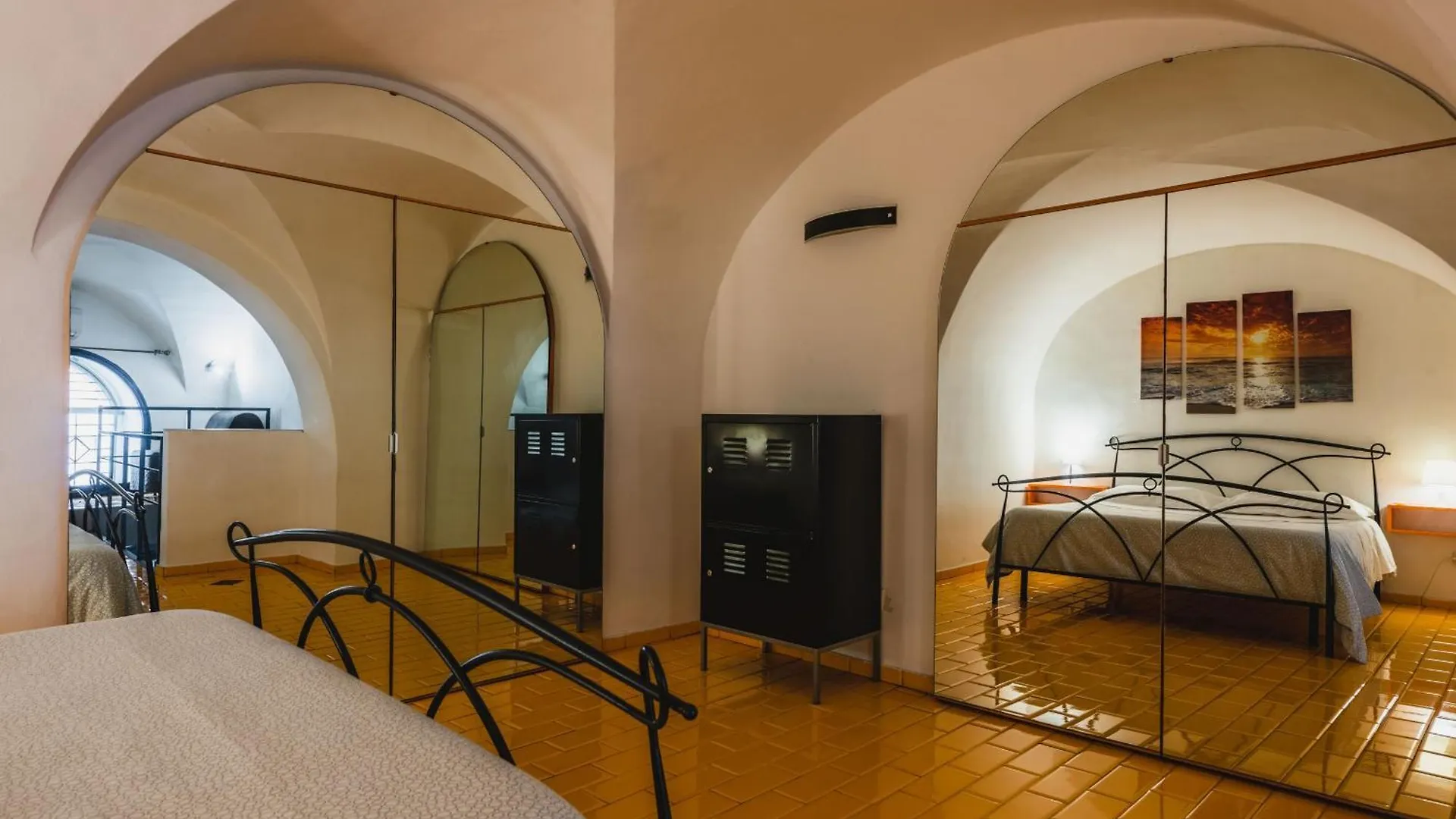 Catania City Apartment By Wonderful Italy 0*,  Italy